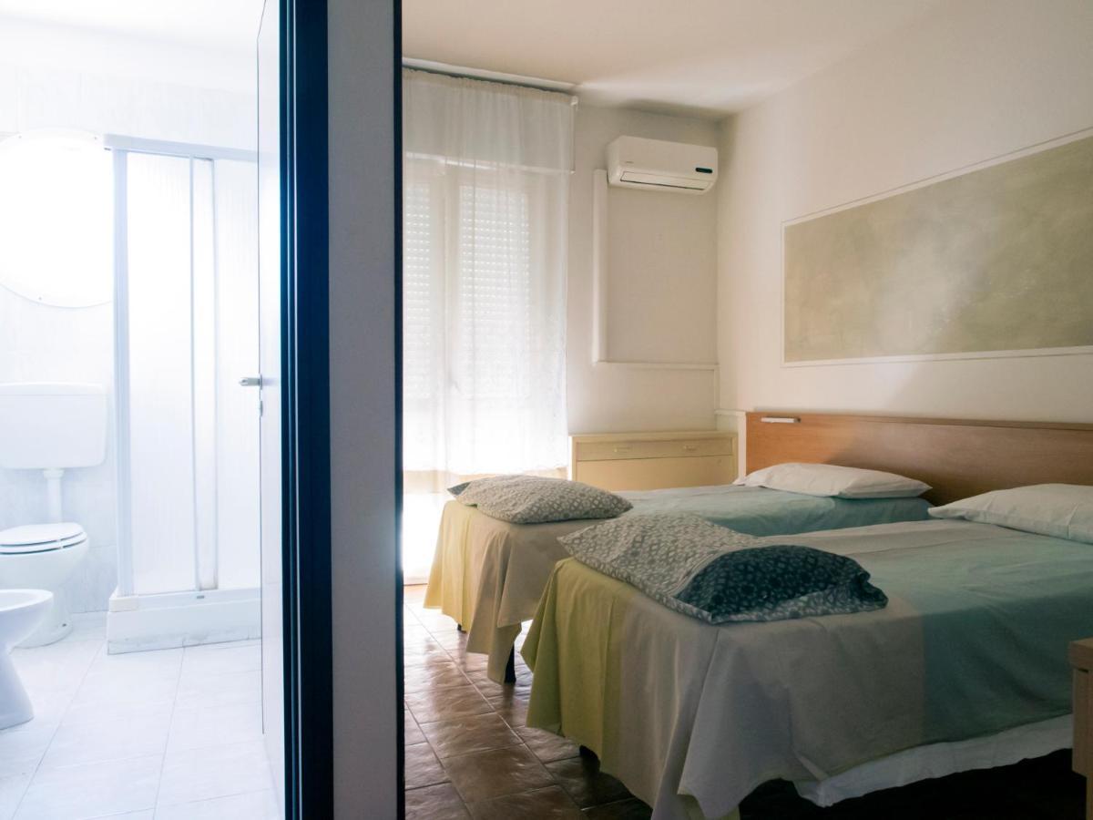 Hotel La Vela Castelnuovo Rangone Экстерьер фото