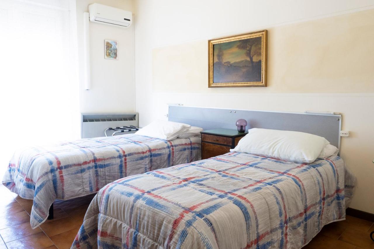 Hotel La Vela Castelnuovo Rangone Экстерьер фото